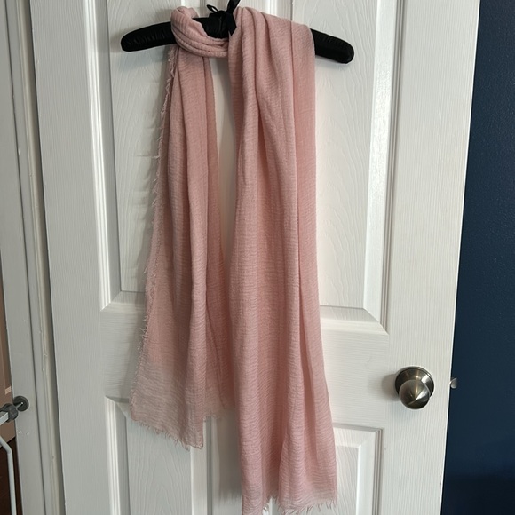 Guess puffer - Picture 9 of 9